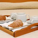 Plaza 3* Салерно